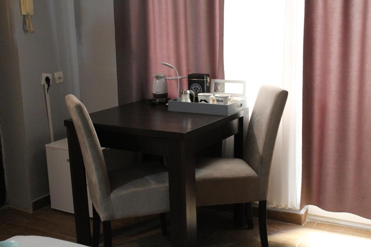 Apartman Daca Podgorica Exterior foto